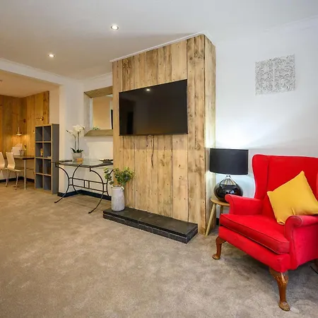 Little Coto Fully Equipped South West By Stae-homes